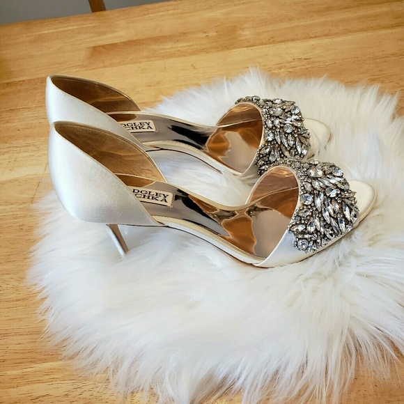 badgley mischka women's hansen pump